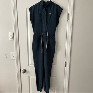 NWT Rafaela Cargo Scrub Jumpsuit XS Dark Harbor